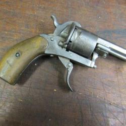 Revolver système Lefaucheux 7mm  16 cm broche marqué American mod 1897 Belge 21cm