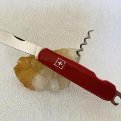Couteau de poche rouge style suisse 3 pièces.