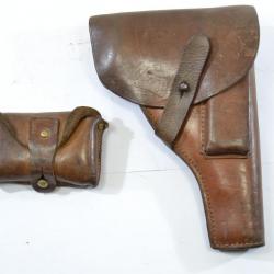 Etui / holster cuir de pistolet STAR B avec cartouchière. WW2