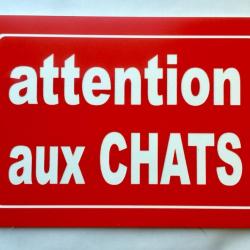 Plaque adhésive "ATTENTION AUX CHATS" format 100 x 150 mm fond ROUGE