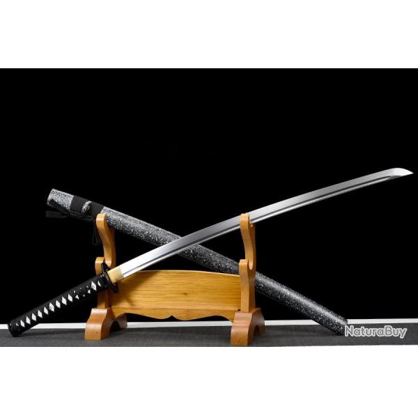 Vritable Katana Japonais adapt  la coupe forg  la main mthode ancestrale. Sabre en Acier 1060.