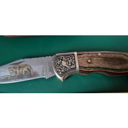 Couteau de chasse acier damas
