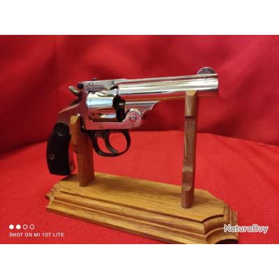 Revolver Smith & Wesson nickelé top break 4è modèle SA/DA a 5 coups calibre 32.
