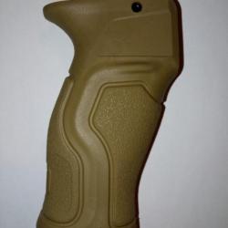 Poignée pistolet ergonomique caoutchoutée à angle réduit FDE FAB Defense Gradus pour AK-47/AK-74