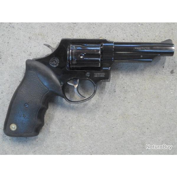revolver Taurus 82 Cal. 38 special Rf: 234