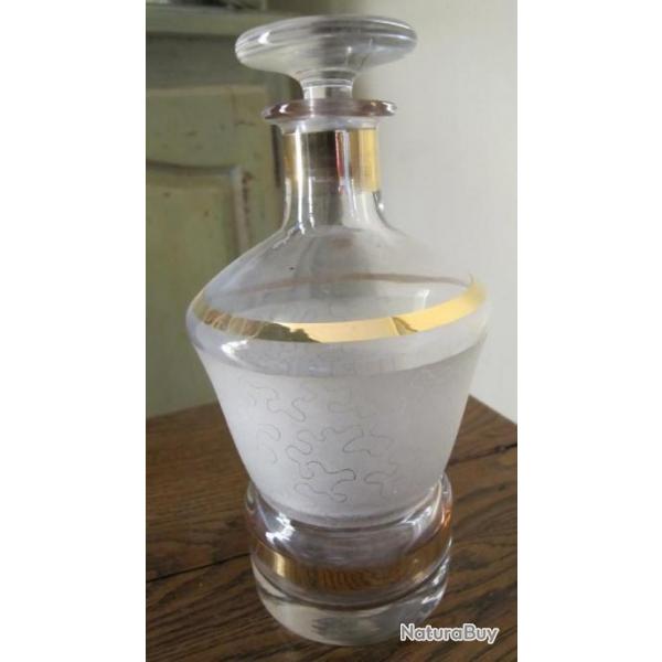 Jolie ancienne carafe  liqueur alcool ou vin N8