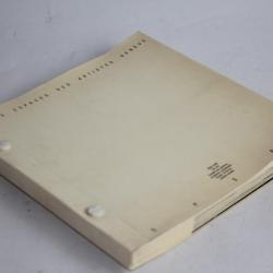 Livre Des espaces des artistes Genève SPSAS 120 ans Cartes postales