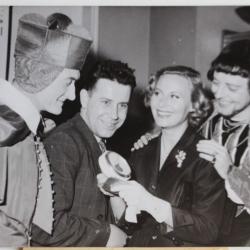 Photo théâtre National J. VILAR, M. FERON, M. MORGAN et G. PHILIPE 1953