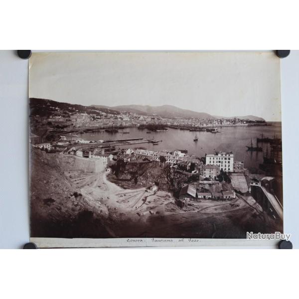 Photo DEGOIX Gnes Panorama du port Italie