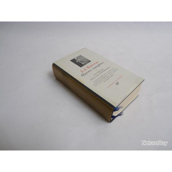 Livre Pliade  J.-J. Rousseau OEuvre compltes I  1959