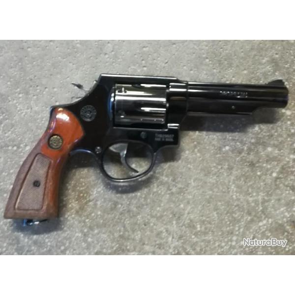 Revolver Taurus 82 Cal. 38 special Rf: 607