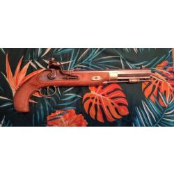 Pistolet &agrave; silex avec canon  St Etienne ....PAYEMENT EN 3 x POSSIBLE&deg;(livraison par Happy post 15�)