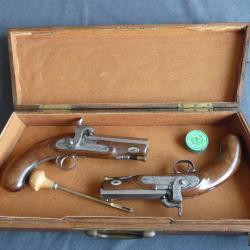 Belle paire de pistolet de voyage Anglais signé H.Smith London vers 1850