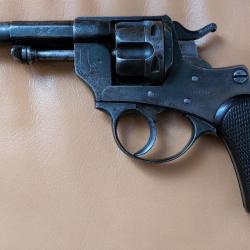 Revolver d'ordonnance modèle 1874 - Manufacture de St Etienne.