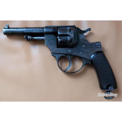 Revolver d'ordonnance modèle 1874 - Manufacture de St Etienne.
