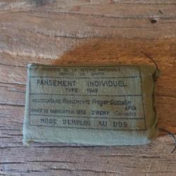 PANSEMENT INDIVIDUEL ARMEE FRANCAISE MLE 1949 DATE 1952  INDOCHINE ALGERIE