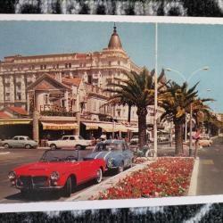 Carte postale de la Croisette Cannes Fiat Renault Peugeot