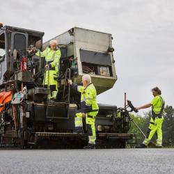 Pantalon haute visibilité avec poches genouillères MASCOT SAFE SUPREME KENDAL Hi-vis jaune/Marine fo