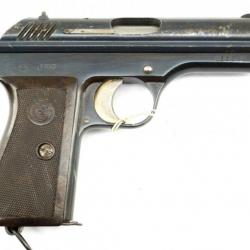 Pistolet Tchèque CZ24 produit  appelation  calibre 9mm court