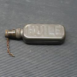 Burette d'huile pour arme reglementaire française MAT 49 militaria REF @