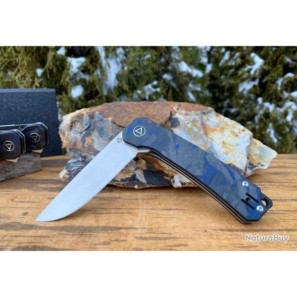 Couteau QSP Osprey CarboneFiber/Blue G10 Lame Acier 14C28N IKBS Linerlock Clip QS139G1 - Z