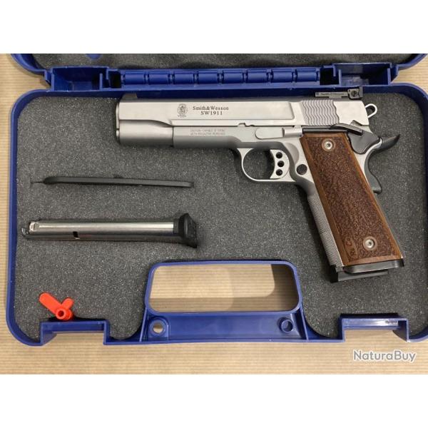 pistolet Smith & Wesson modle SW1911 Pro Serie calibre 9 para.