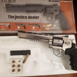 Révolver BLACK OPS CO2 Calibre 4.5mm 6 pouces