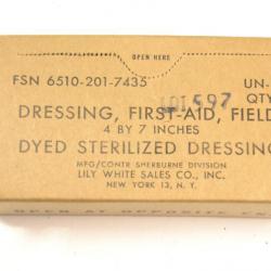 Pansement US / first aid dressing de 1960. Guerre Vietnam