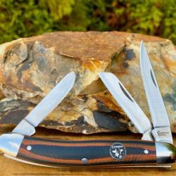 Couteau ABKT Cattlemans Cutlery Cowhand Stockman Brown 3 Lames Acier 3Cr13 Manche G10 CC0001GBN