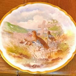 Très belle assiette en porcelaine ancienne Limoges décor perdrix gibier chasse