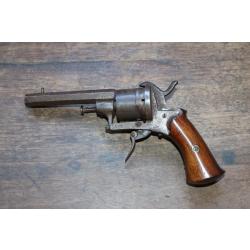 Revolver type Lefaucheux cal. 7mm à broche A REPARER