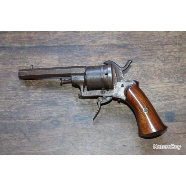 Revolver type Lefaucheux cal. 7mm  broche A REPARER