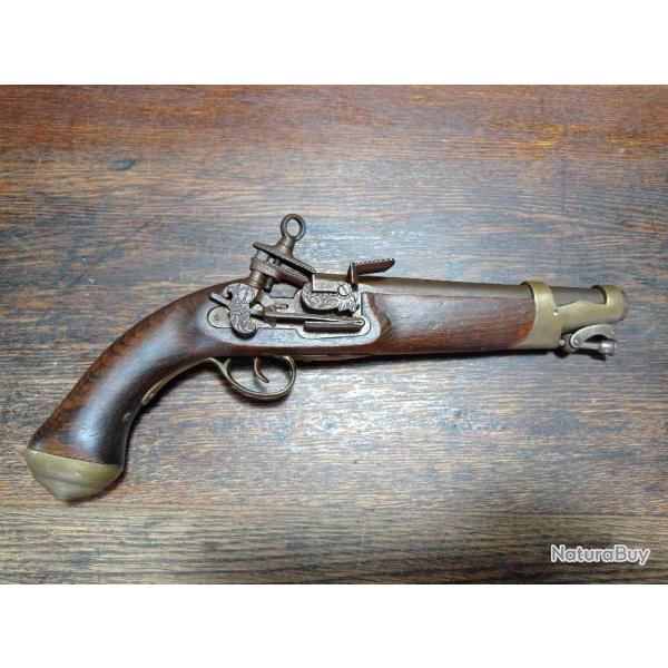 Belle reproduction de Pistolet  silex de cavalerie espagnole - gardes du corps du roi - TBE