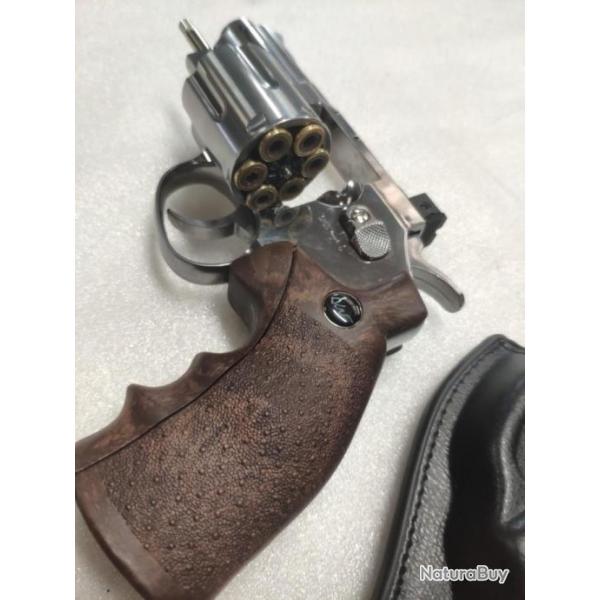 Dan wesson 2.5" neuf  4,5 plomb a jupe