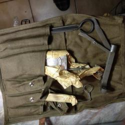sacoche outillage pour UK 59, complete  , FM tcheque