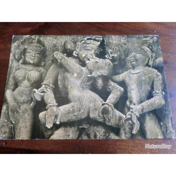 CP  INDE  KHAJOORAHO  TEMPLE  SCULTURE III