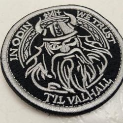 Écusson patch « In Odin we trust » casque à cornes Neuf