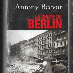 la chute de berlin d'antony beevor , front est livre de poche