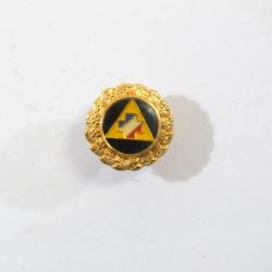 Insigne boutonnière Sécurité Civile Moniteur de secourisme pompier. Ancien vintage FS badge (A)