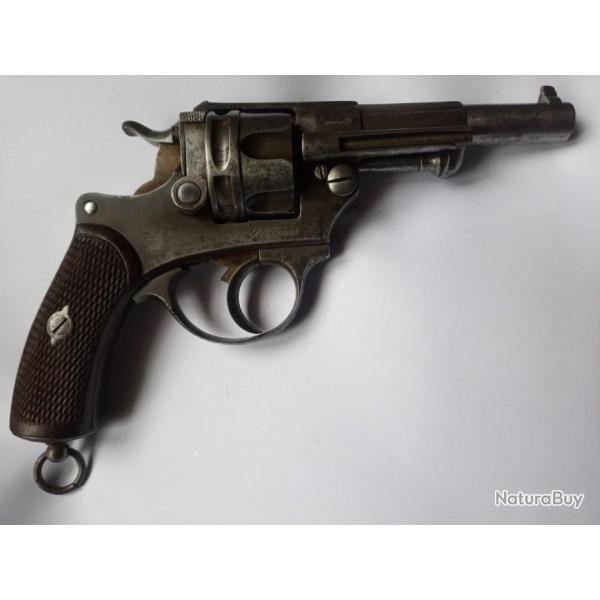 REVOLVER / 12 MM  TYPE 1874   : MANUFACTURE FRANCAISE D ARMES & CYCLES . ST ETIENNE . FONCTIONNEL .