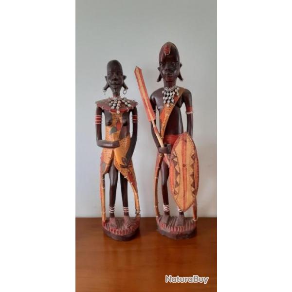 2 Sculptures Africaines , Bois et Perles .