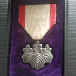 médaille japonaise WW2 empire du soleil levant classe 5