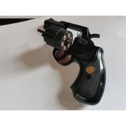 Revolver de défense safegom modèle 38 Smith and wesson