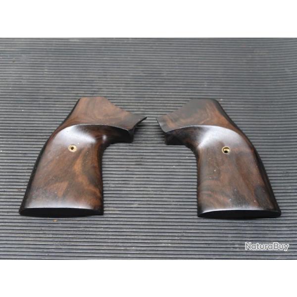 Crosse paquette bois pour revolver Colt python REF @