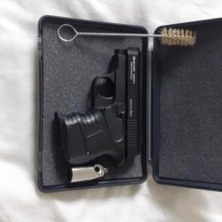 LOT: Pistolet BLOW mini 9mm + cartouches, accessoires, fournitures diverses offertes suivant stock