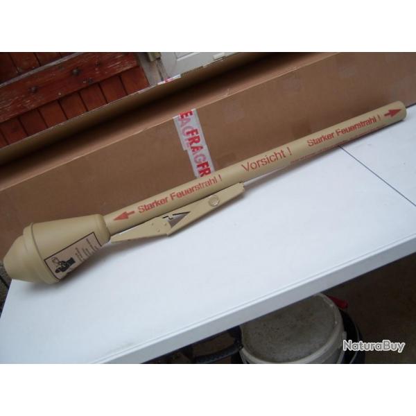 reproduction dcorative factice  Panzerfaust 60