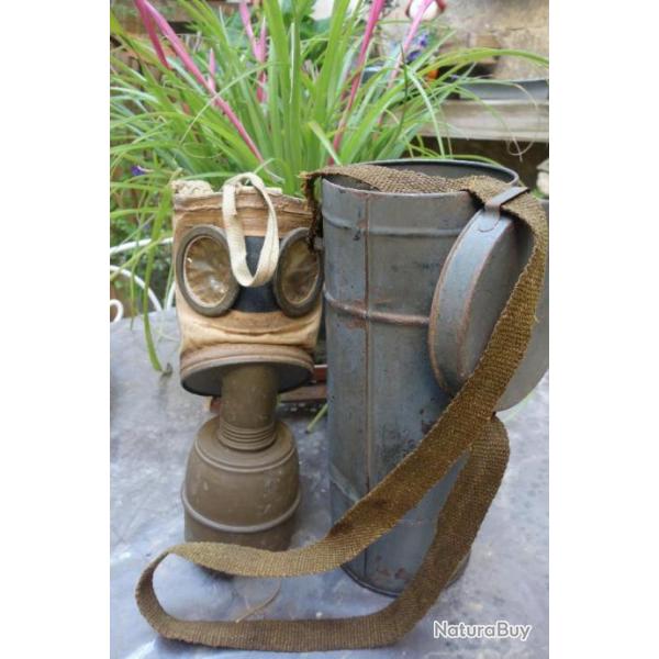 MASQUE A GAZ 1938 avec parfaits marquages d'poque