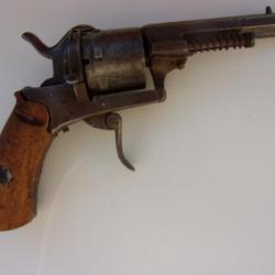 Rare revolver à broche 7mm