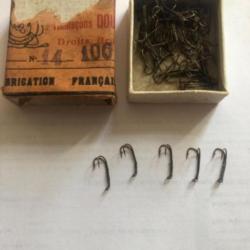 Boîte hameçon double n 14 genre  9906 bz limerick droit pêche vmc collection