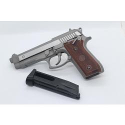 Pistolet PT92 M9 KWC chrome et bois cal.6mm CO2 full metal et blowback